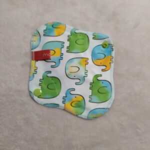 Protector Diario Cl谩sico Impermeable - Algod贸n (Dise帽o Elefantes)